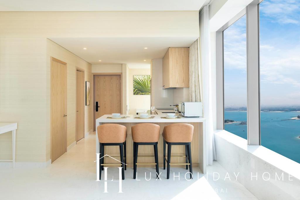 Lux Iconic Views At The Palm Tower Suite 2 Dubai Eksteriør bilde
