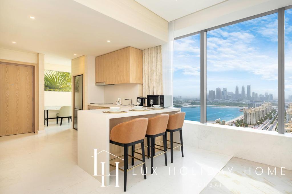 Lux Iconic Views At The Palm Tower Suite 2 Dubai Eksteriør bilde